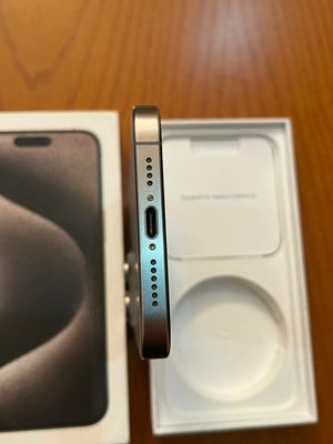 iPhone 15 Pro Max