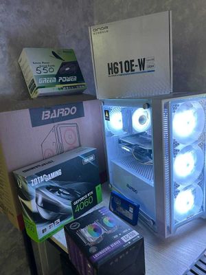Новый белый игровой кейс / Core I5 12400f + RTX 4060