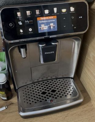 Кофемашина Philips 5440