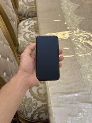 Iphone xr 128 xotira