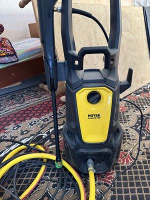 Huter karcher sotiladi