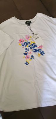 Ipekyol brend(original) S razmer futbolka