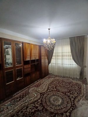Срочна продаётся стенка