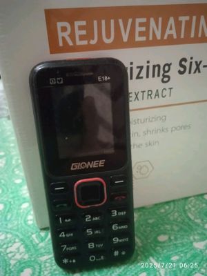 Zoʻr xolatta telefon sotaman