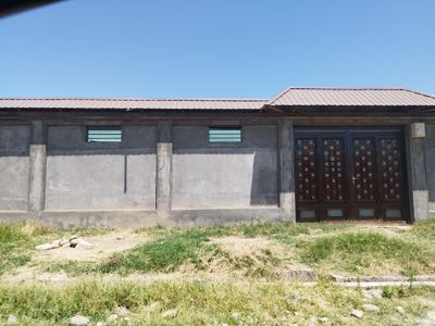 Nazarbek obod toqimachida uy sotiladi 2.7 sotix