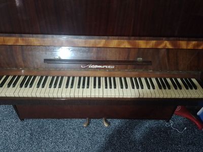 pianino sotiladi