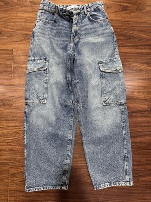 Джинсы BERSHKA новые