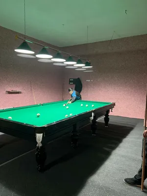 Billiart stoli granit.2 ta bor. 8 oyoqli.360×180 metr. 3 kun i