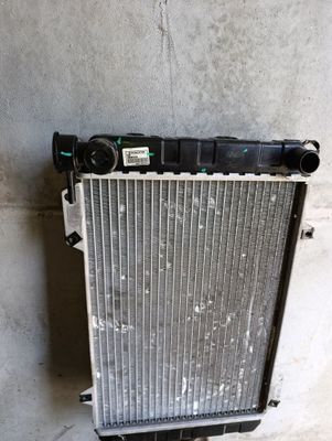 Damas orginal radiator srochna sotiladi va o'rnatib berish radiator al