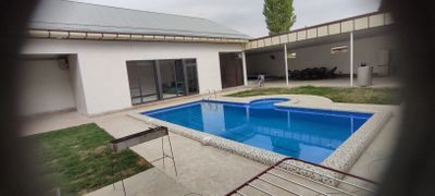 Oilaviy pokiza dacha