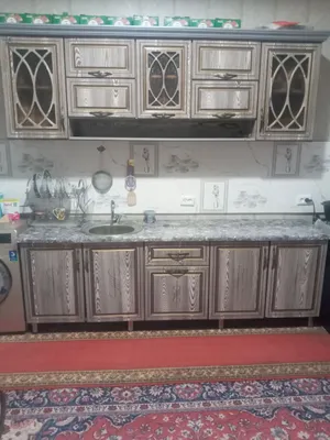 kuxonniy mebel sotiladi yengi