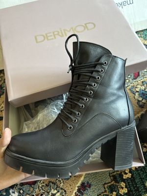 Обувь женская. Фирма derimod.