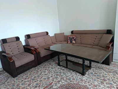 Mebel va Stol sotiladi holati juda zo'r