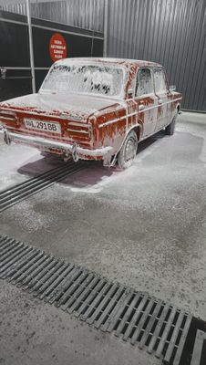 Vaz 2103 sotiladi