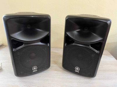 Продаю активные колонки Yamaha Stagepas 400i