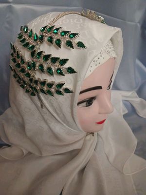 to'y va bayramlar uchun diadema va tilla qosh