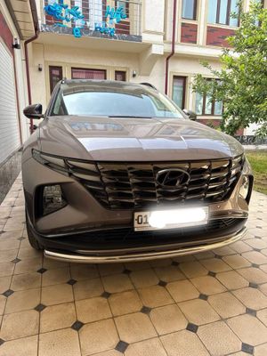 Hyundai Tucson Hi-Tech позиция