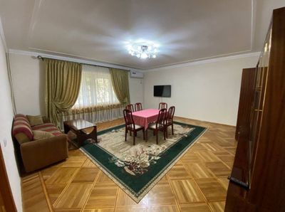 Сдаётся квартира.Чиланзар 13 квартал 4/3/5 Кирпичный дом с обстановкой