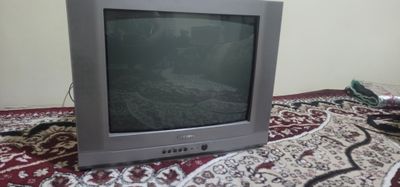 Samsung tv sotiladi