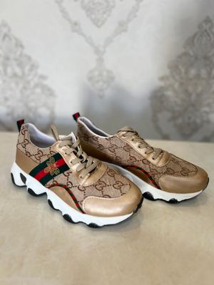 Кроссовки GUCCI дан