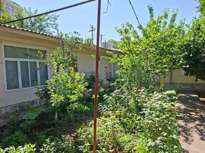 Срочно продается угловой участок от собственника ор-р Mirabad Avenue