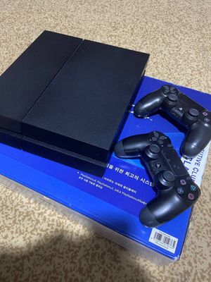 Playstation 4 sotiladi