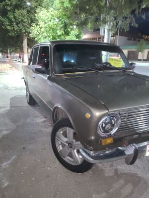 Vaz 2101 metan benzin