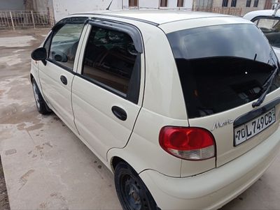 Matiz mxz 209 yili metan chexol polik bor