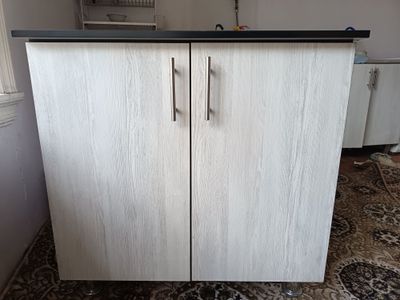 Срочно продаётся бытовая мебель