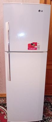 Продам холодильник LG!
