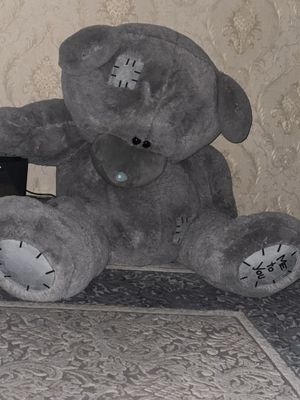 Продаю болшую мишку Тэдди в очень хорошем состоянии.