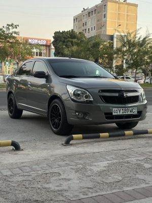 Cobalt 2015 avtomat