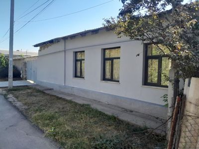 Дом в янгибазаре большой