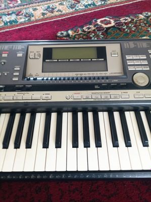 Yamaha PSR 640 sotiladi