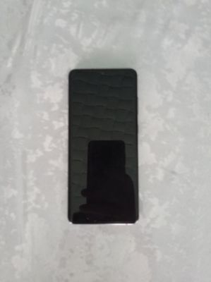 Samsung S20 ultra sotiladi
