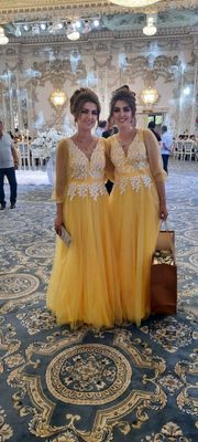Вечерные платья, почти новые, доступные цены.
