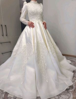 Свадебное платье. Абсолютно новое, с этикеткой.