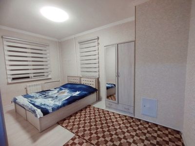Mirzo Ulugʻbek metro bekati yaqinida toza 2 xonali uy ijaraga beriladi