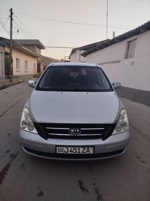 Kia karnival yaxshi sostiyanada