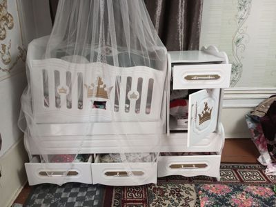 Детская кровать сотилади