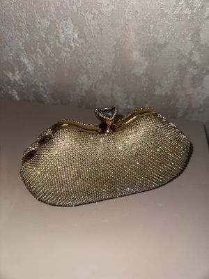 Продам сумочки по 100.000