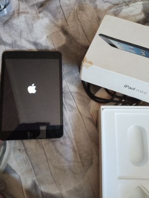 Продам планшет iPad mini