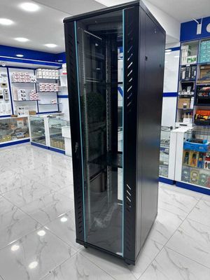 Шкаф напольный 42U 600х800х2000 мм