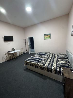 BEZ ZAKS hotel, arzon mehmonhona