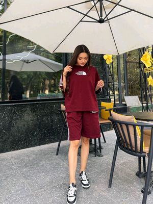 dvoyka shortik yengi