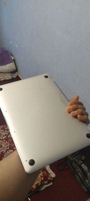 Macbook karobka dokument bor