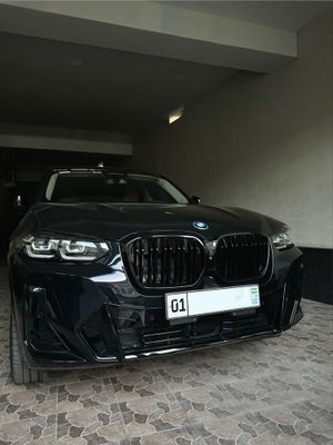 BMW iX3 в идеале, гаражное хранение,