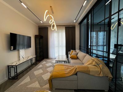 Сдаётся 2х ком квартира, ЖК Мирабад Авеню, ор-р: Гламур, 67 м²
