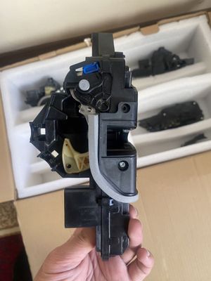 Продается доводчик двери с11