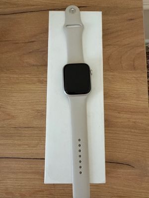 Iwatch 9 45mm Starlight